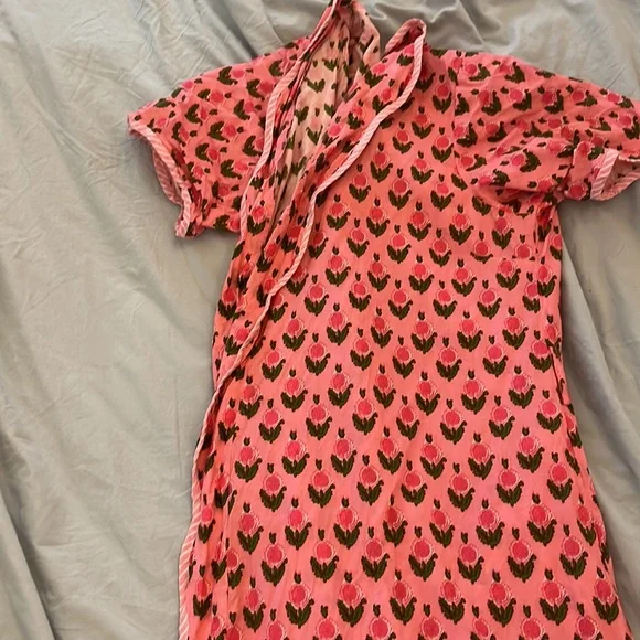 Elizabeth Wilson Designs swimsuit coverup - Picture 4 of 4